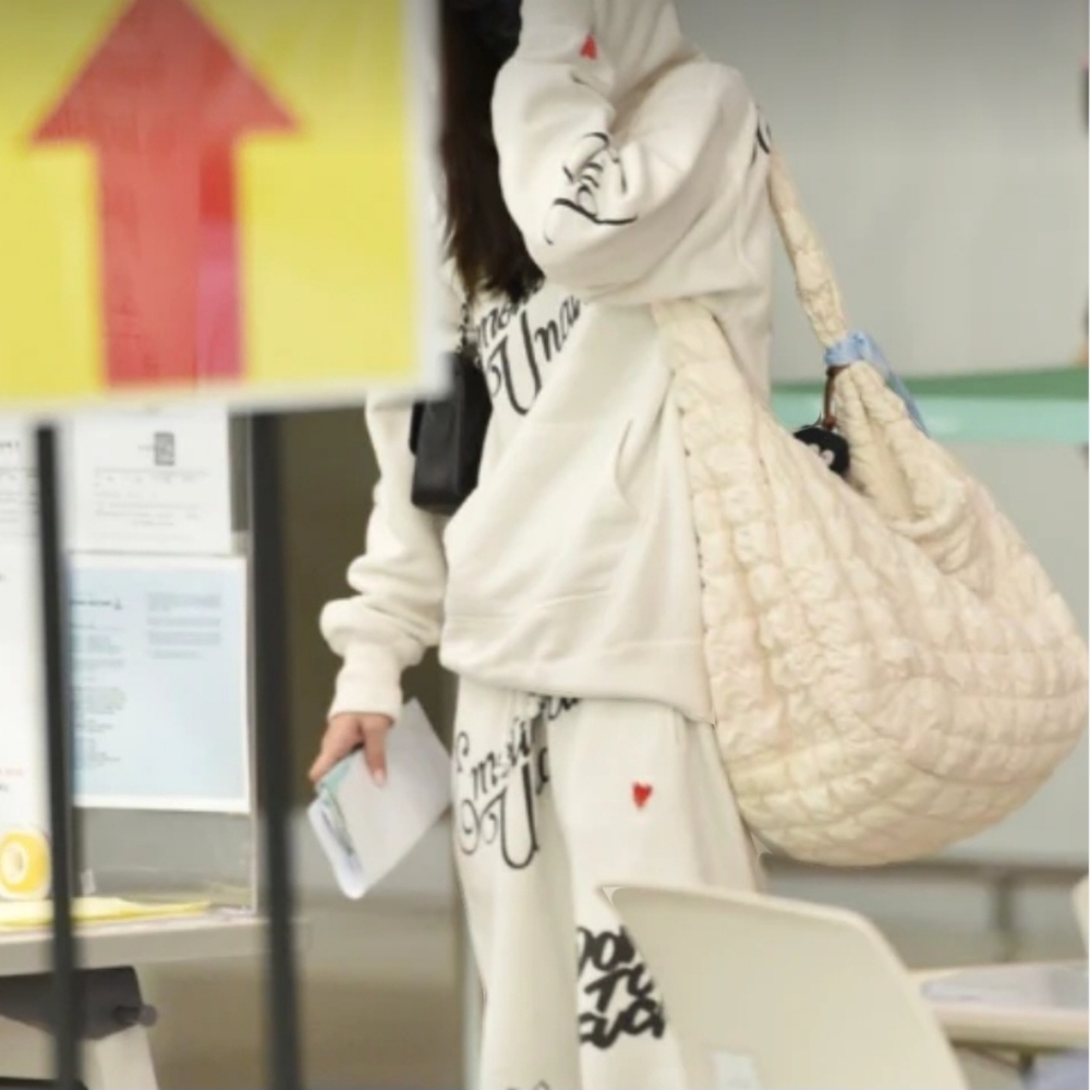 COS OVERSIZED QUILTED CROSSBODY